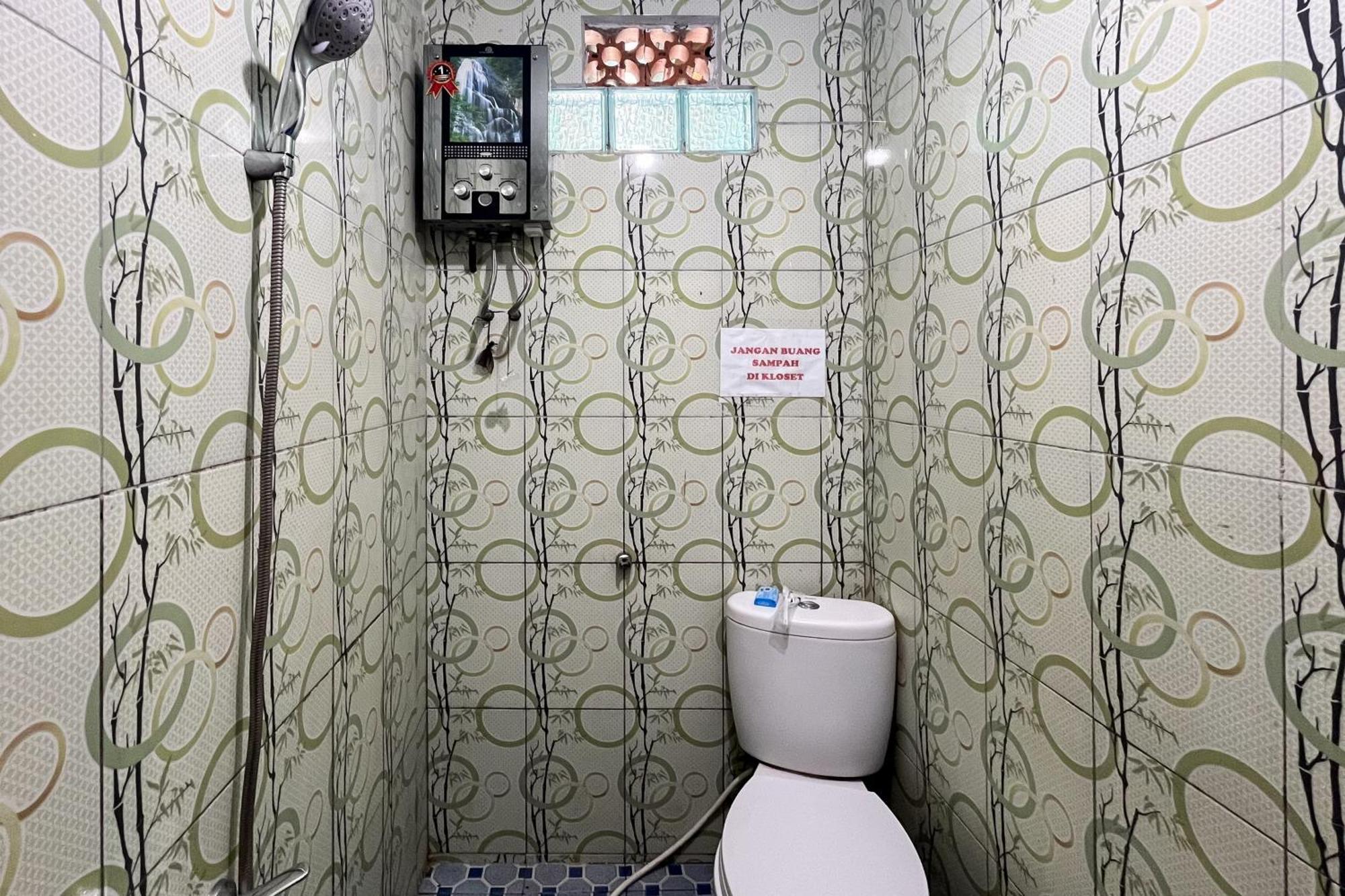 Reddoorz At Villa Waterfun Favour Pagar Alam Pagaralam Dış mekan fotoğraf