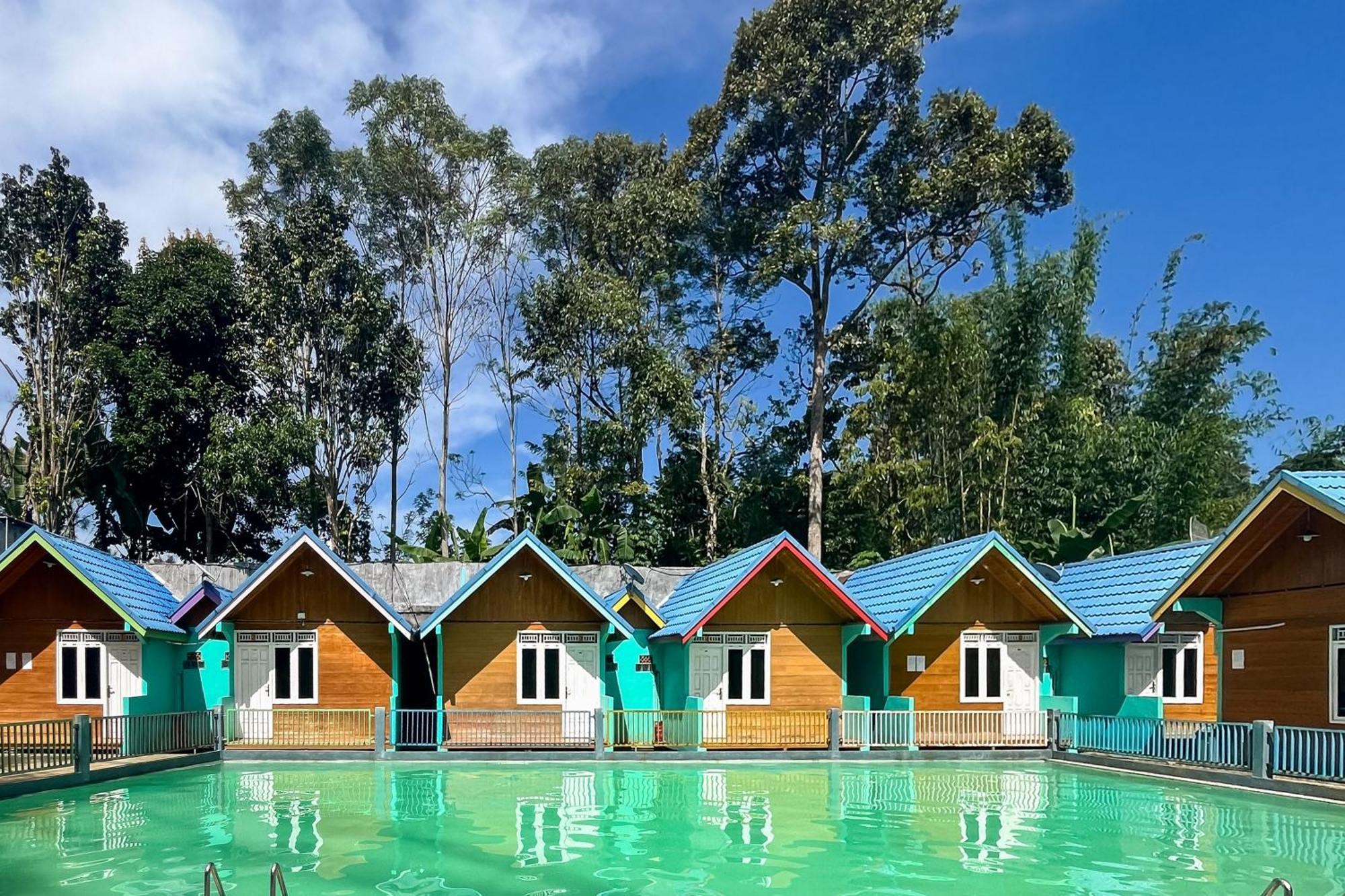 Reddoorz At Villa Waterfun Favour Pagar Alam Pagaralam Dış mekan fotoğraf